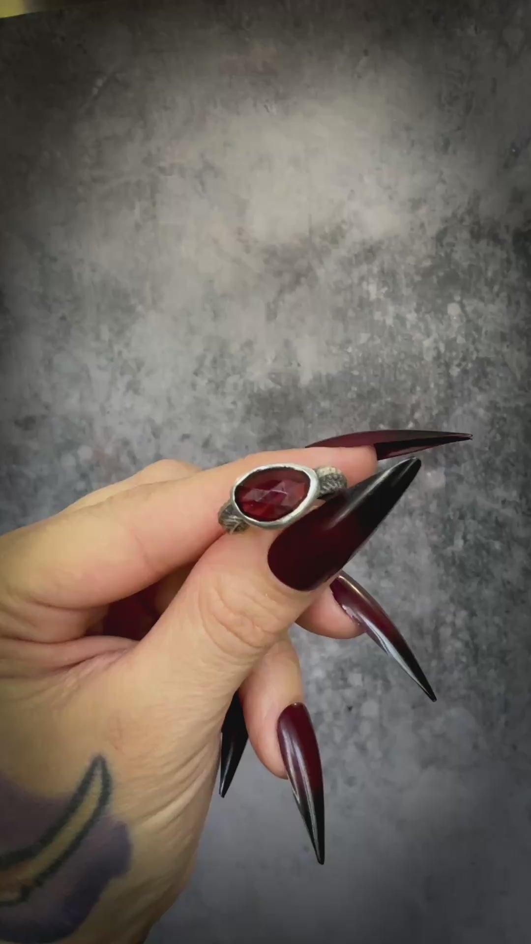 Devotion Ring - Garnet - Size 7